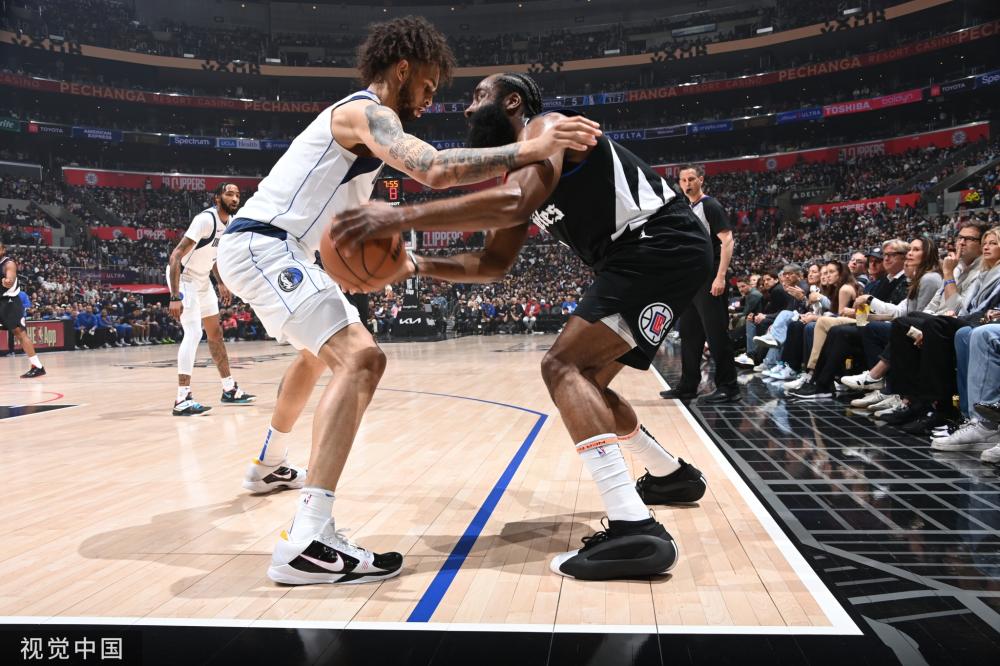 球复兴的重 球复兴的重